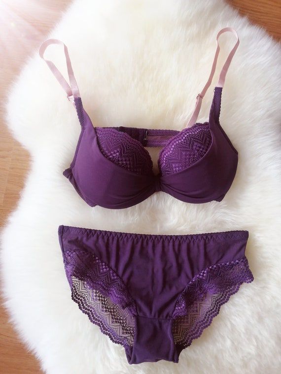 Elegant Smooth Glitter Touch Padded Bra Set.