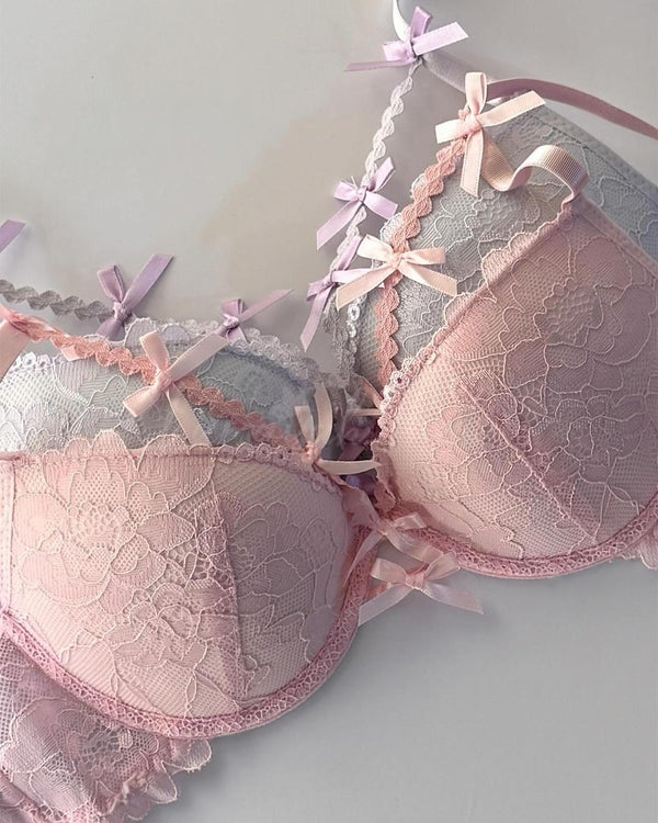 Lacy bra set
